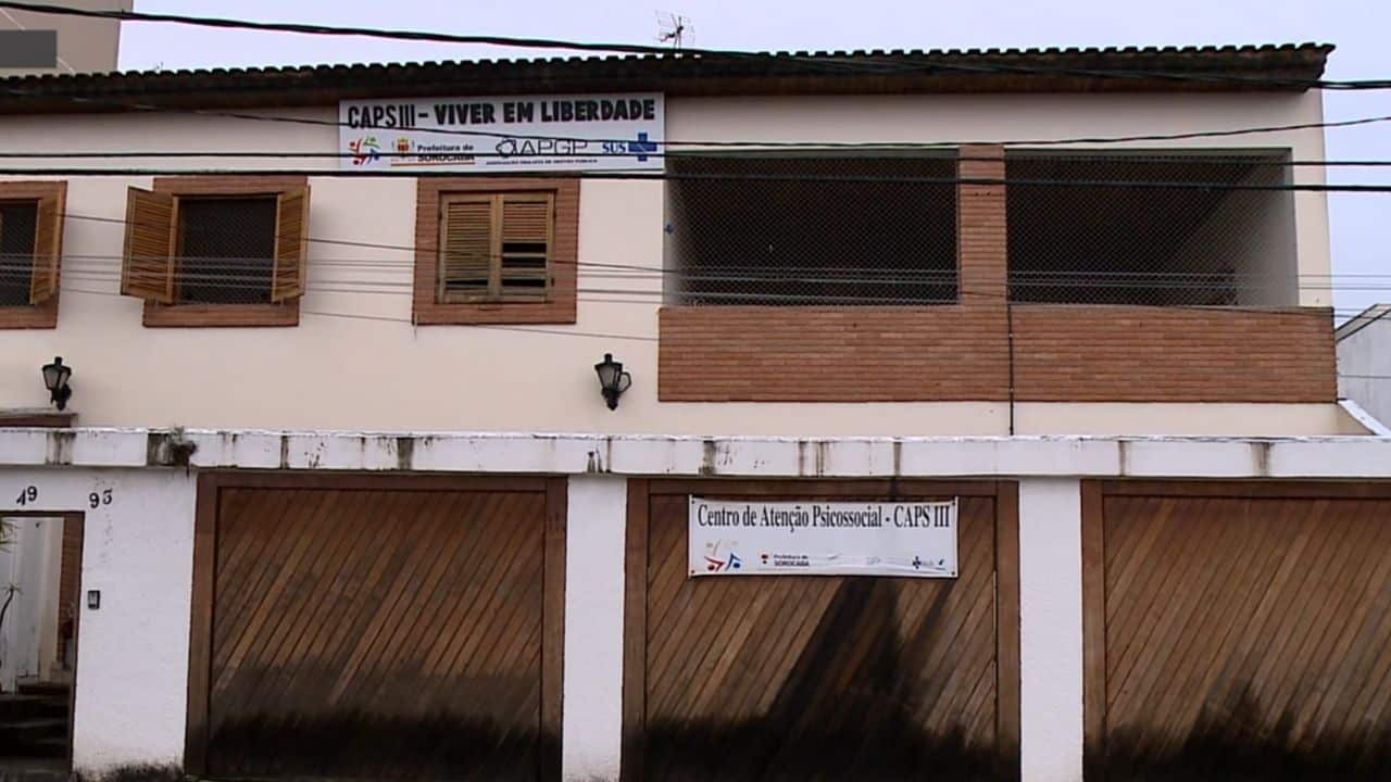 fachada caps