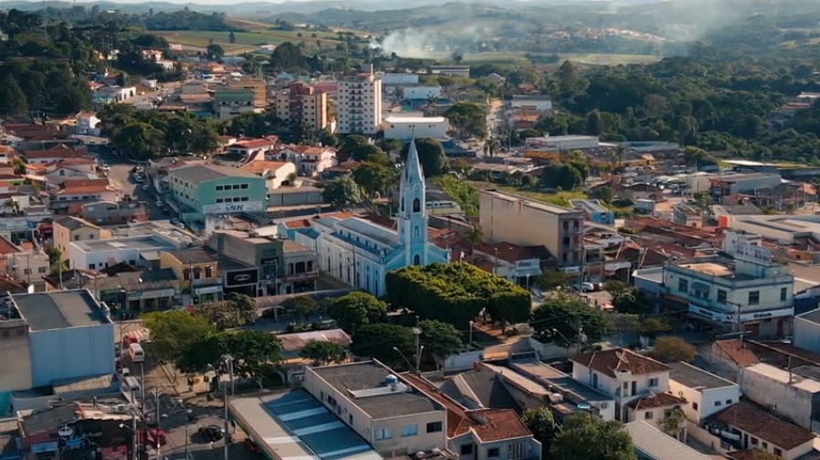 Moradores de Ibiúna relatam problemas com falta d’água