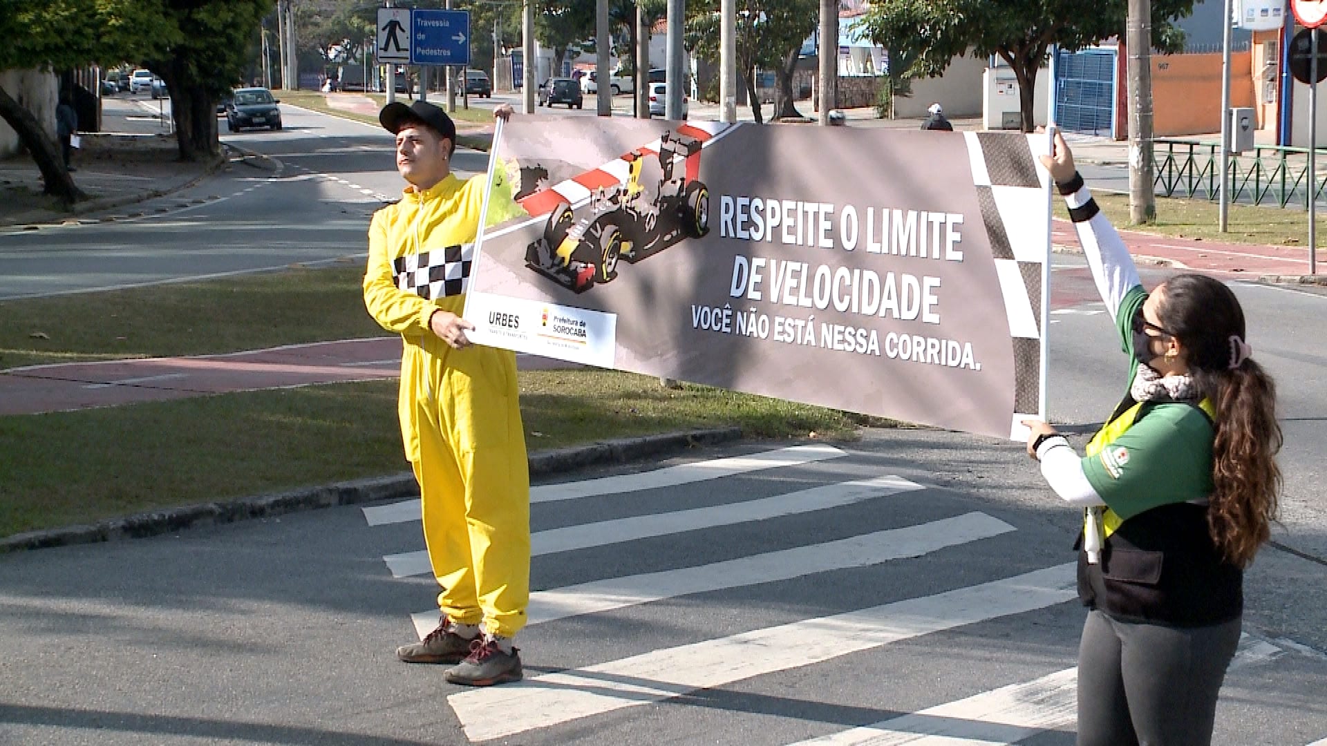 motoristas-ecebem-orientacao-sobre-transito-seguro-tv-sorocaba