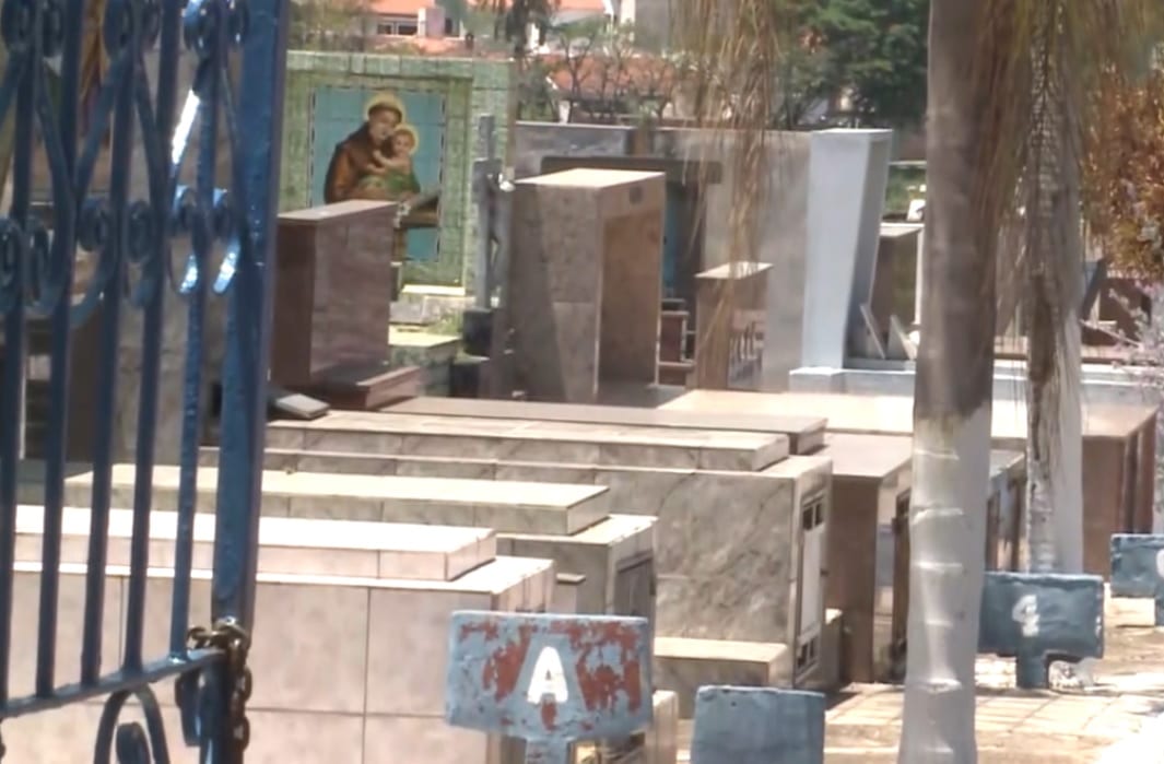 Cidades da região realizam mutirões e manutenção de cemitérios antes do Dia de Finados