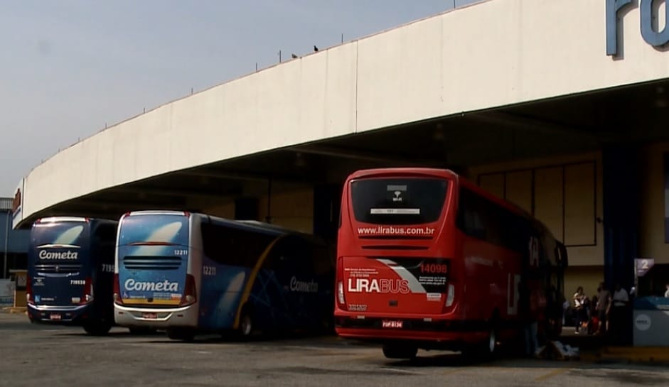 movimento rodovi&aacute;ria