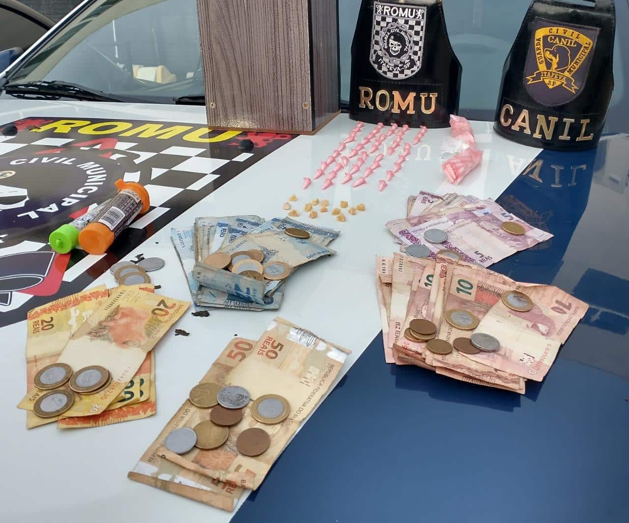 GCM apreende drogas com adolescente em Itapeva