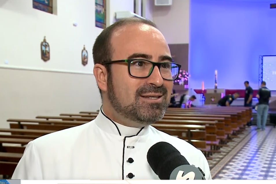 igreja s&eacute;rie