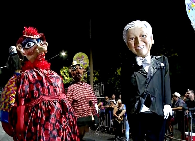 bonec&otilde;es salto