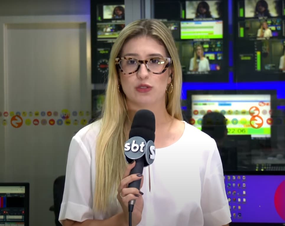 Rep&oacute;rter Nicole Bonentti falando sobre o caso