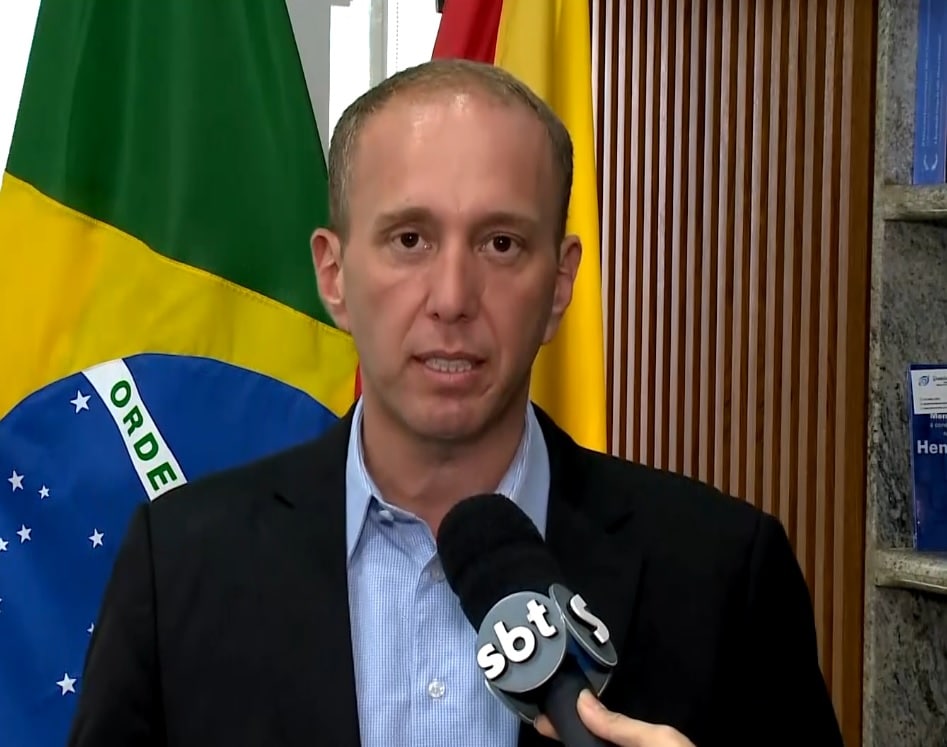 Prefeito de Sorocaba, Rodrigo Manga, falando sobre a dengue e o estado de emerg&ecirc;ncia na cidade.