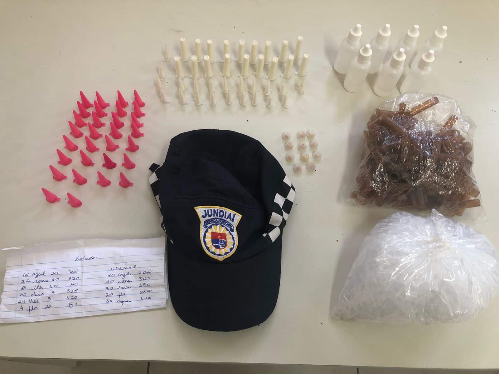 Drogas s&atilde;o apreendidas durante patrulhamento ostensivo da Guarda Municipal em Jundia&iacute;