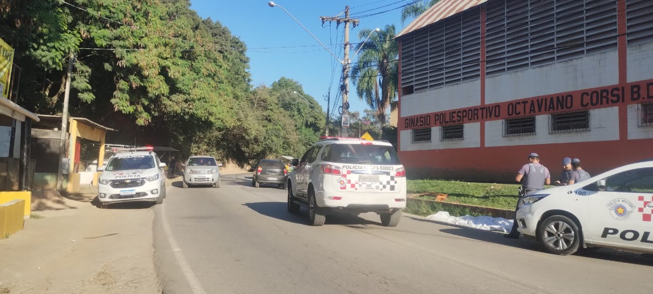 Homic&iacute;dio em Mairinque: Homem &eacute; morto a facadas em frente ao Gin&aacute;sio Poliesportivo Octaviano Corsi