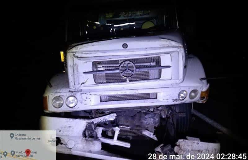 Acidente na Rodovia Castelo Branco quase termina em trag&eacute;dia em Porangaba