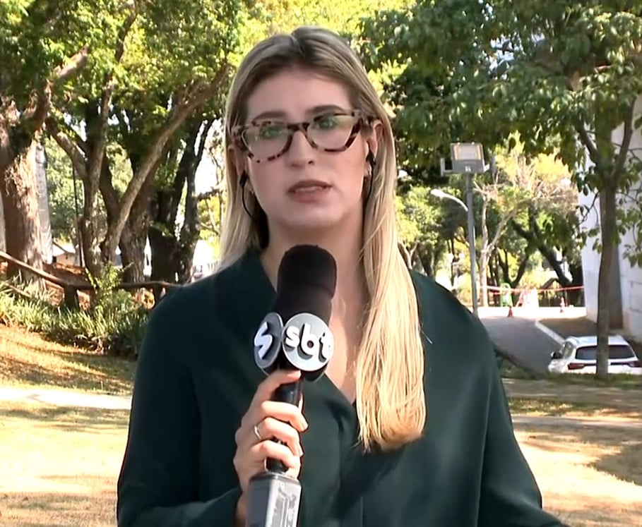 Rep&oacute;rter Nicole Bonentti falando sobre o caso.