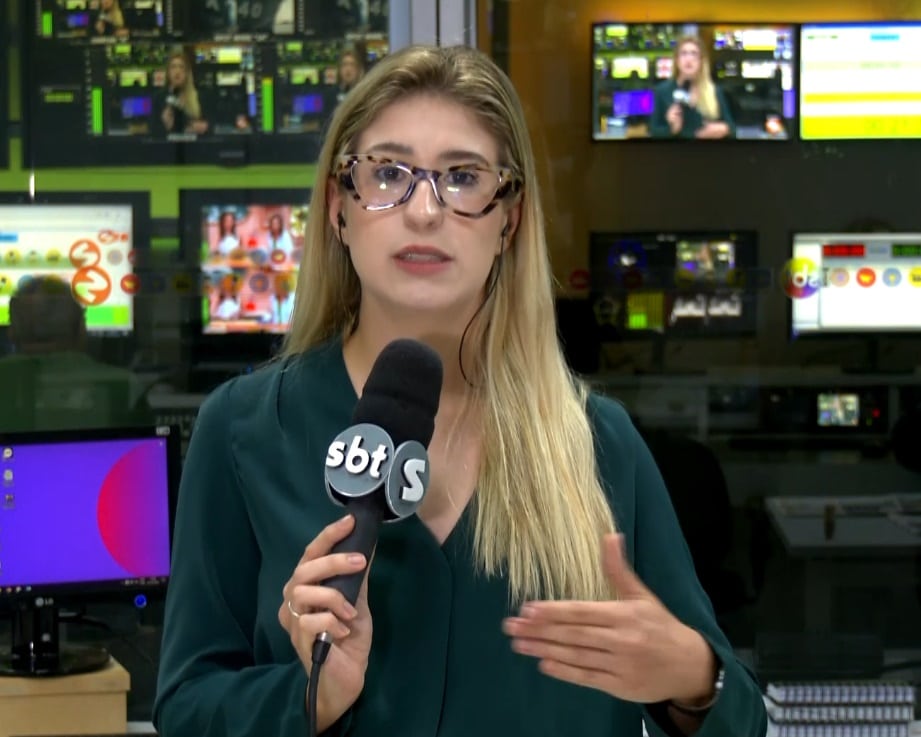 Rep&oacute;rter Nicole Bonentti falando sobre o assunto.