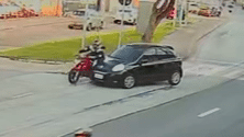 Acidente entre deixa motociclista ferido na Vila Carvalho em Sorocaba