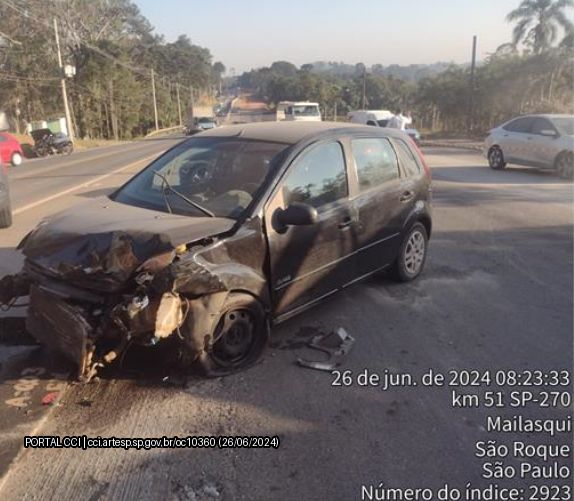 Acidente na Raposo Tavares em S&atilde;o Roque deixa dois feridos