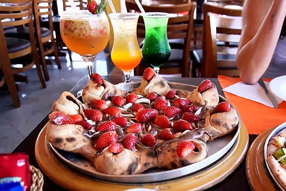 Pizza feita pelo restaurante Terra&ccedil;o Bela Vista.