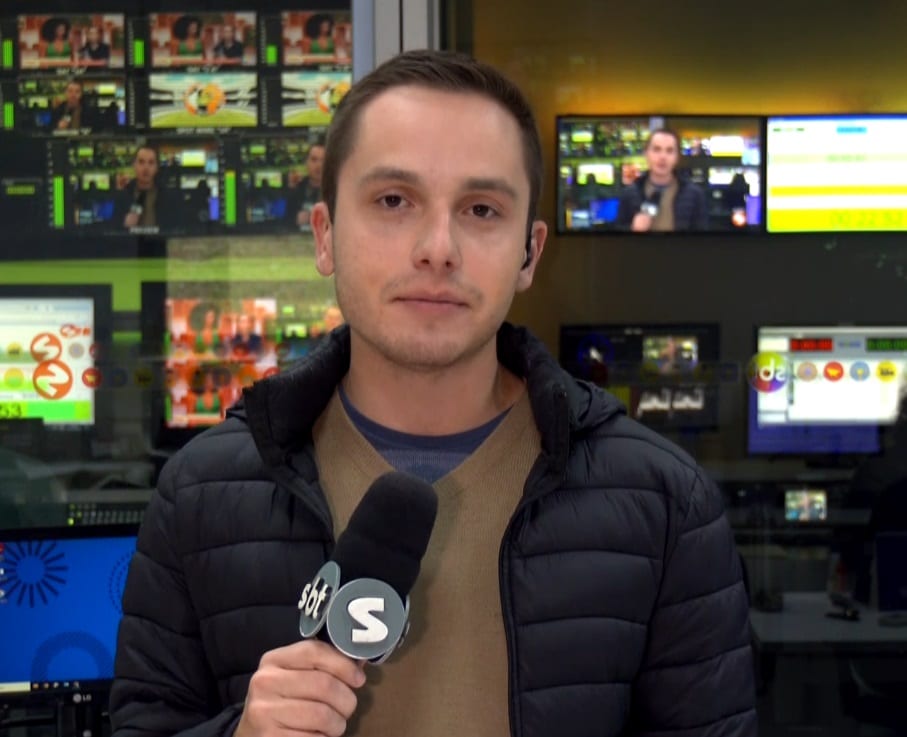Rep&oacute;rter Luis Negrelli falando sobre o assunto.