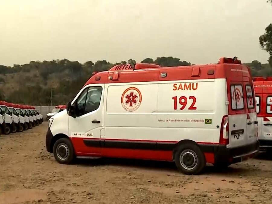 Lula participa da entrega de ambulâncias em Salto