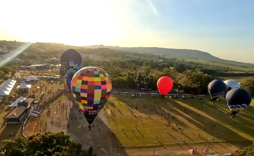 Festival de bal&atilde;o.