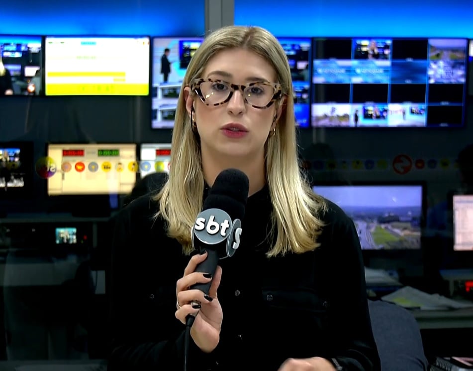 Rep&oacute;rter Nicole Bonentti falando sobre o caso de divulga&ccedil;&atilde;o de conte&uacute;do &iacute;ntimo.
