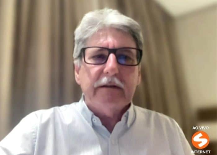 M&eacute;dico atual presidente da Sociedade Brasileira de Reumatologia.