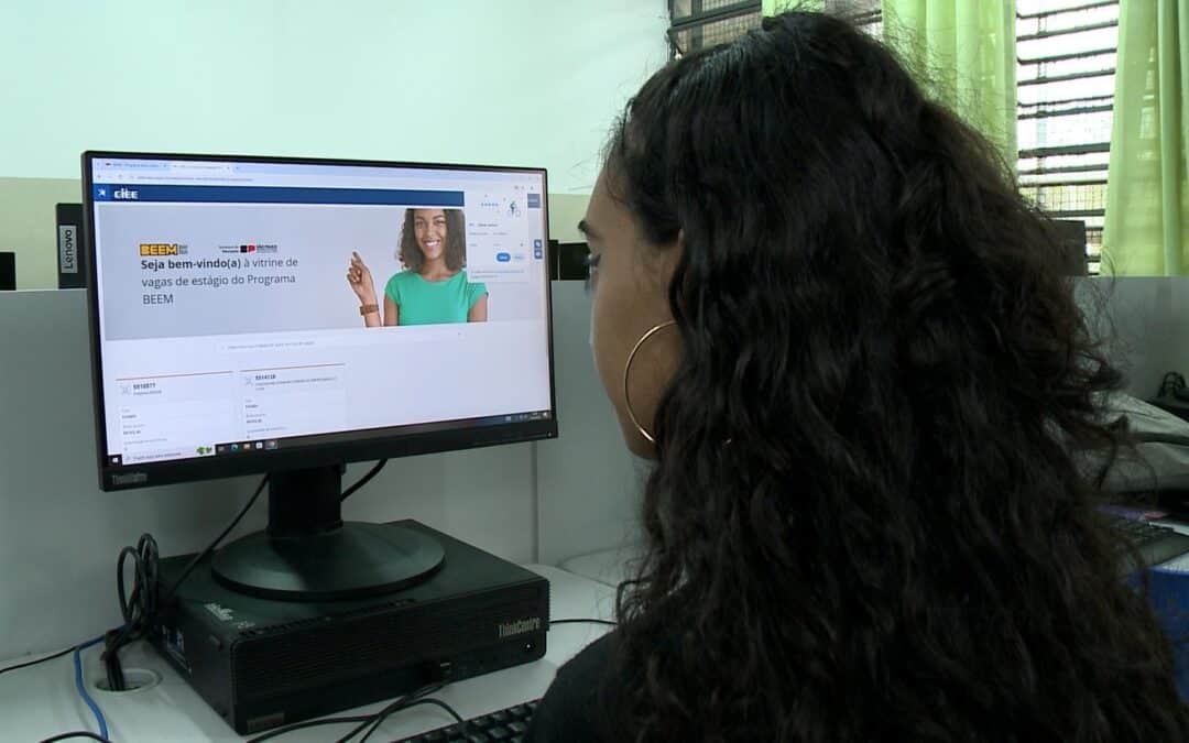 Governo de SP abre inscrições para estágios para estudantes da rede estadual