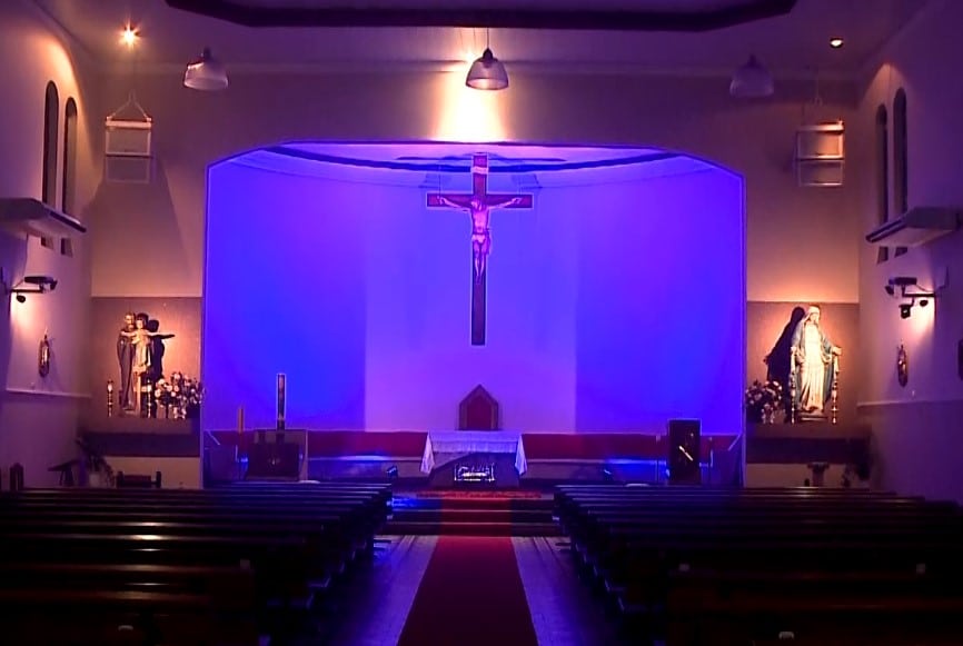 Palco de igreja.