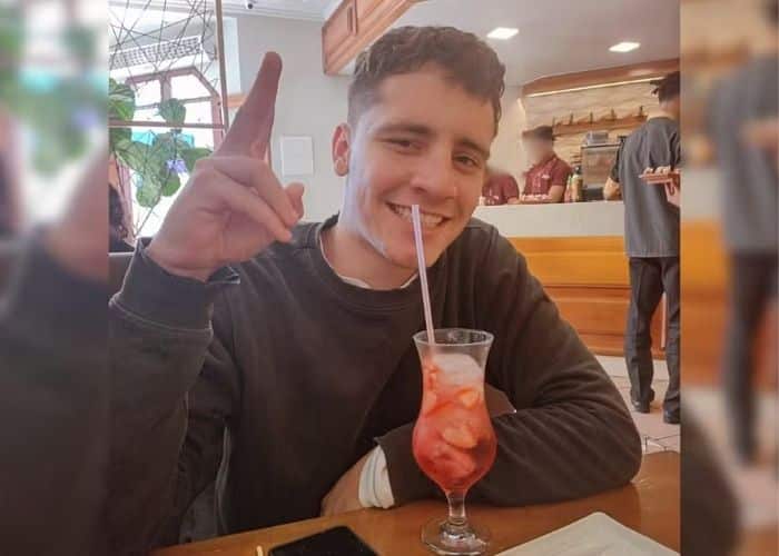 Imagem de um jovem que estava desaparecido