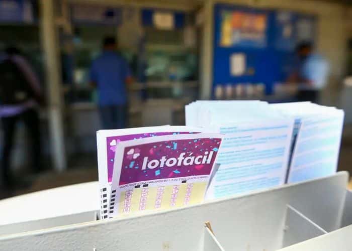Uma aposta feita na cidade acertou as 15 dezenas sorteadas no concurso 3381 da Lotof&aacute;cil, realizado nesta sexta-feira (2), e ganhou um pr&ecirc;mio de R$ 2.291.867,94.