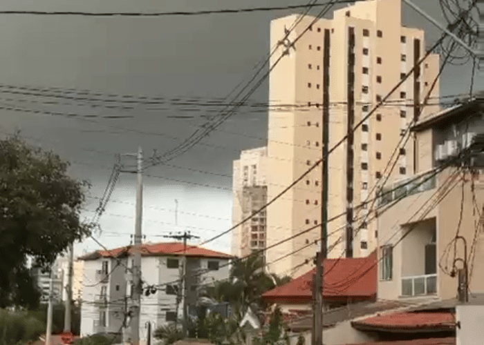 Chuva forte e ventos de at&eacute; 100 kmh podem atingir Sorocaba