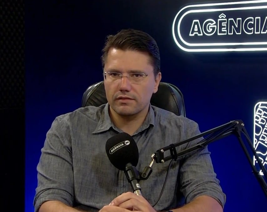 Rafael Benini falando sobre.