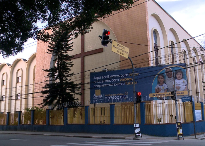 Col&eacute;gio Santa Escol&aacute;stica