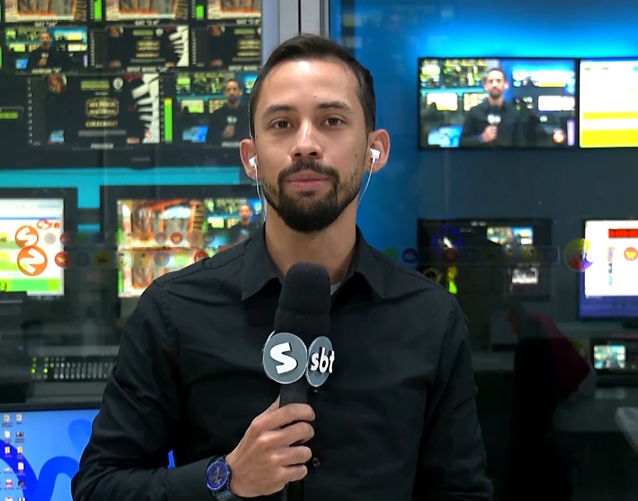 Rep&oacute;rter Ed Passos falando sobre o Prov&atilde;o Paulista Seriado 2025.