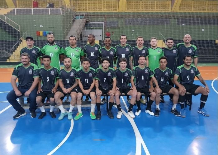 Jogadores e comiss&atilde;o do Itap&ecirc; Futsal