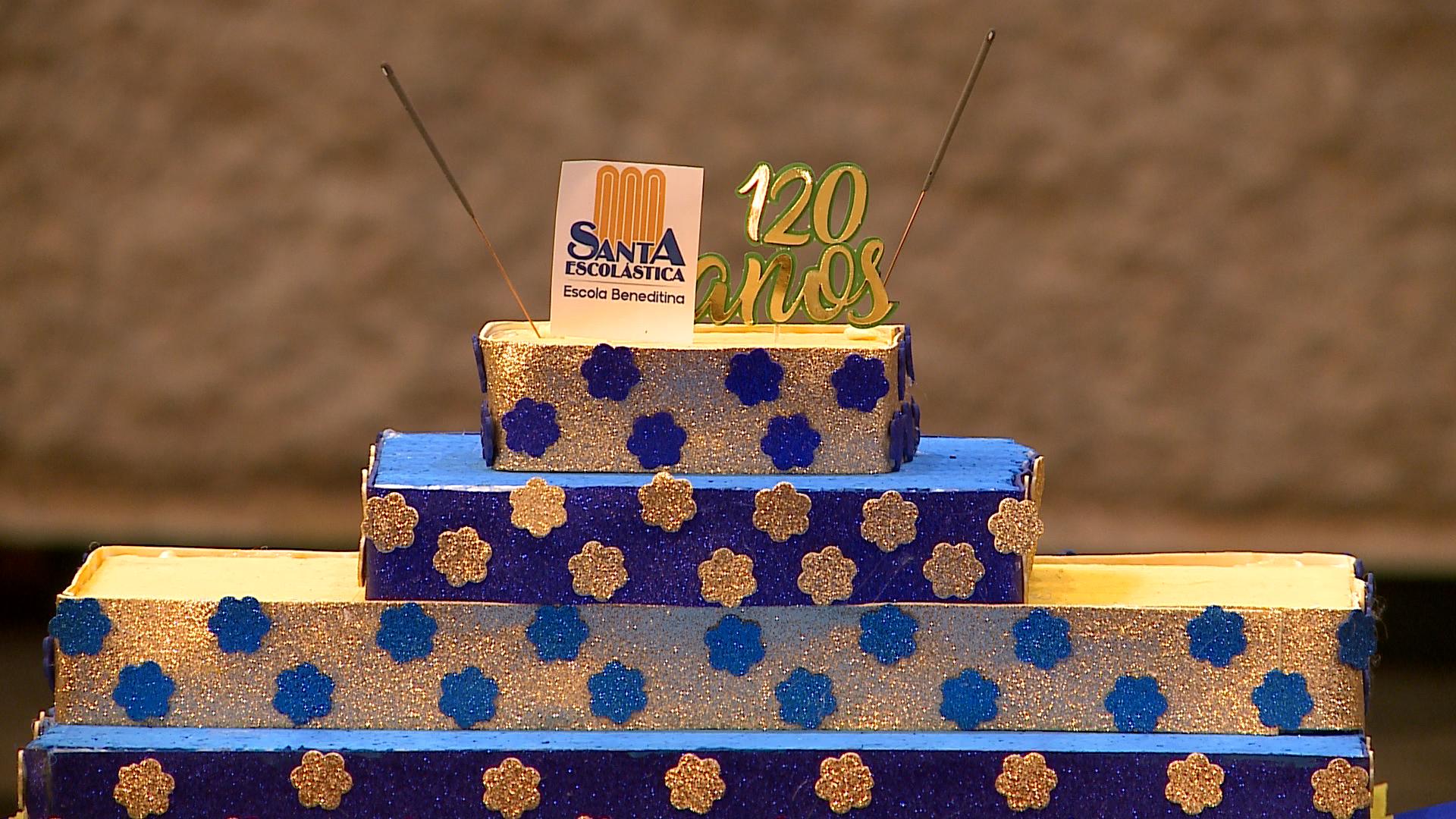 120 anos Santa Escol&aacute;stica