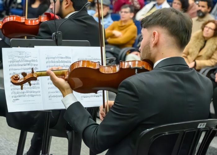 Apresenta&ccedil;&atilde;o da Camerata Jovens M&uacute;sicos