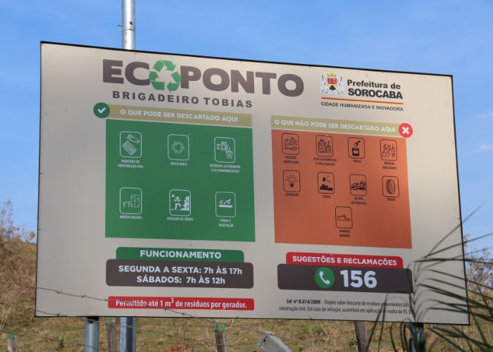 Placa do Ecoponto em Brigadeiro Tobias