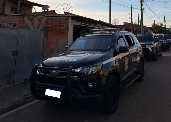 Viatura da Pol&iacute;cia Civil