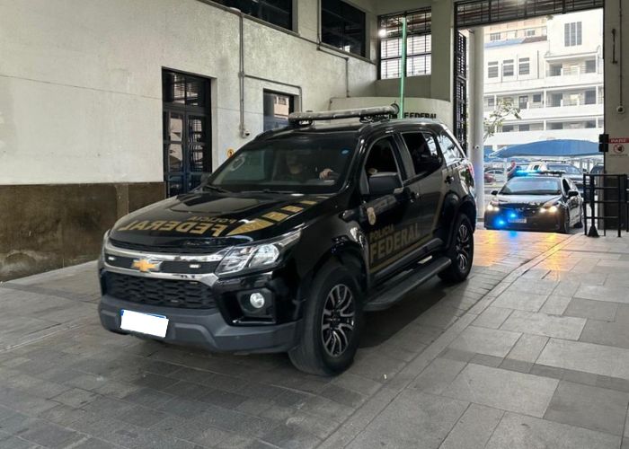 Viatura da Pol&iacute;cia Federal