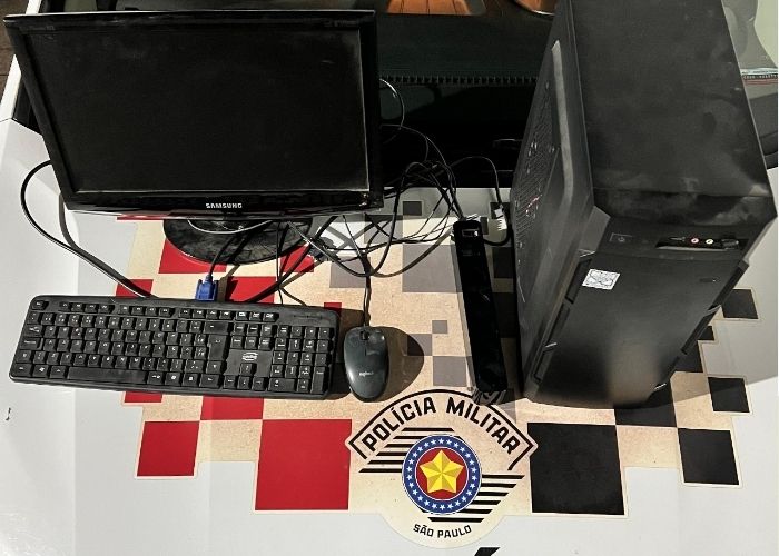Imagem dos objetos roubados que foram recuperados pelos agentes