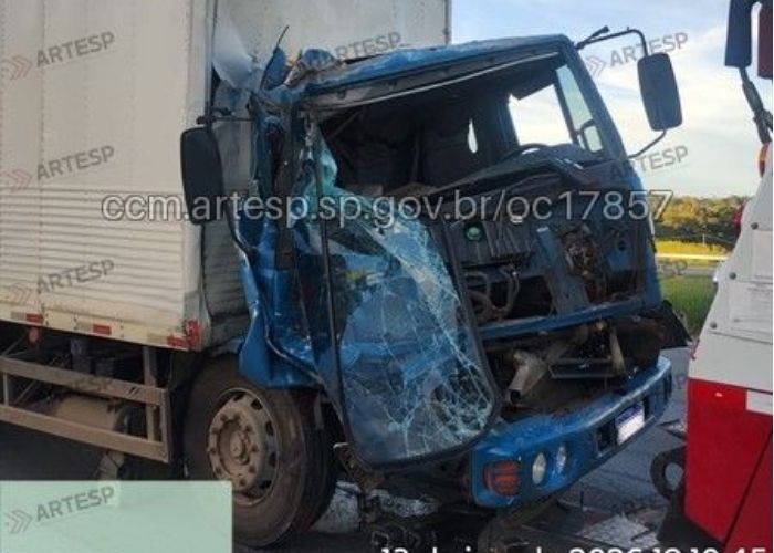 Colisão provoca congestionamento em rodovia de Itu