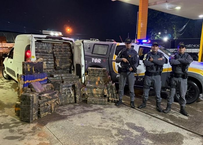 Casal é preso por transportar quase uma tonelada de maconha em Angatuba
