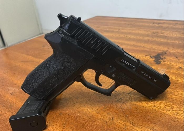 simulacro de arma de fogo