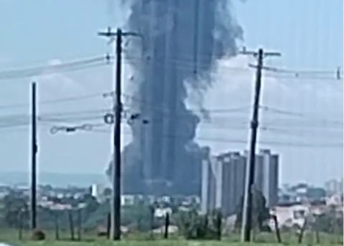 Vazamento de combust&iacute;vel provoca inc&ecirc;ndio em c&oacute;rrego de Sorocaba