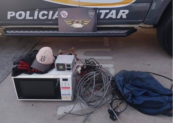 Homem é preso por tentar furtar concessionária de Araçoiaba da Serra