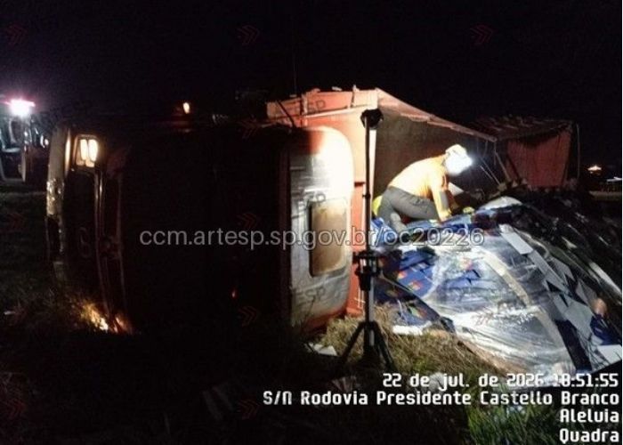 Motorista de carreta morre depois de tombamento na Castello Branco em Quadra