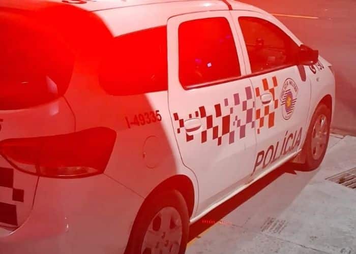 Imagem da viatura da Pol&iacute;cia Militar