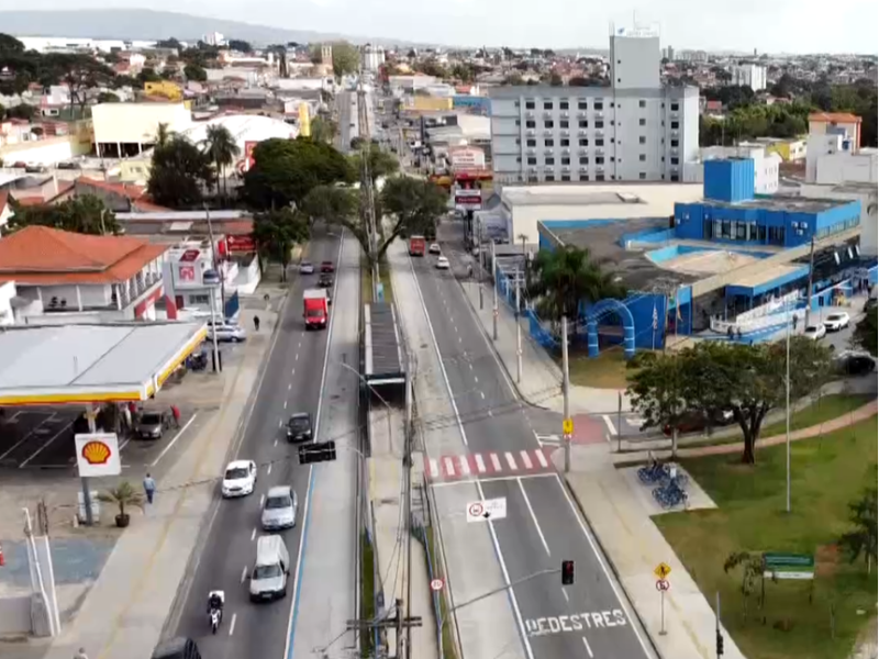 Imagem a&eacute;rea da avenida Ipanema.