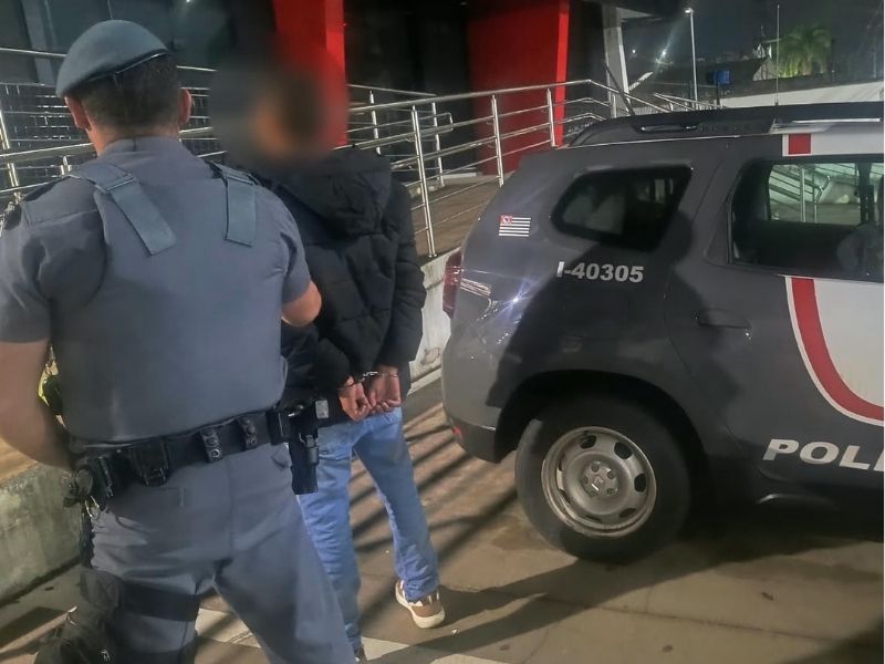 Homem é preso após agredir e ameaçar companheira de morte em Pilar do Sul