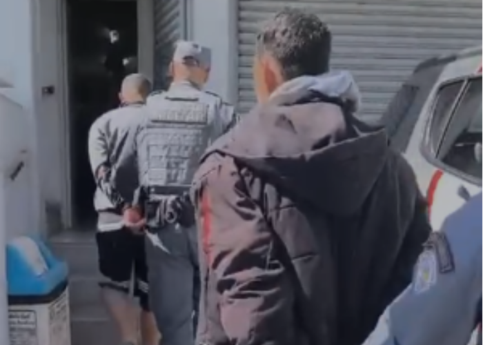 Dois homens são presos com moto furtada em Várzea Paulista
