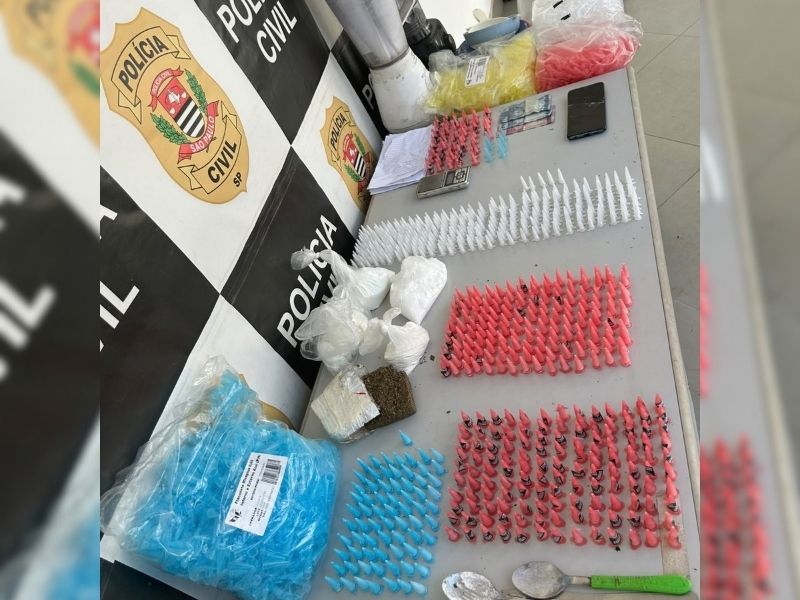 Homem é preso e mais de 700 porções de drogas são apreendidas, em Votorantim