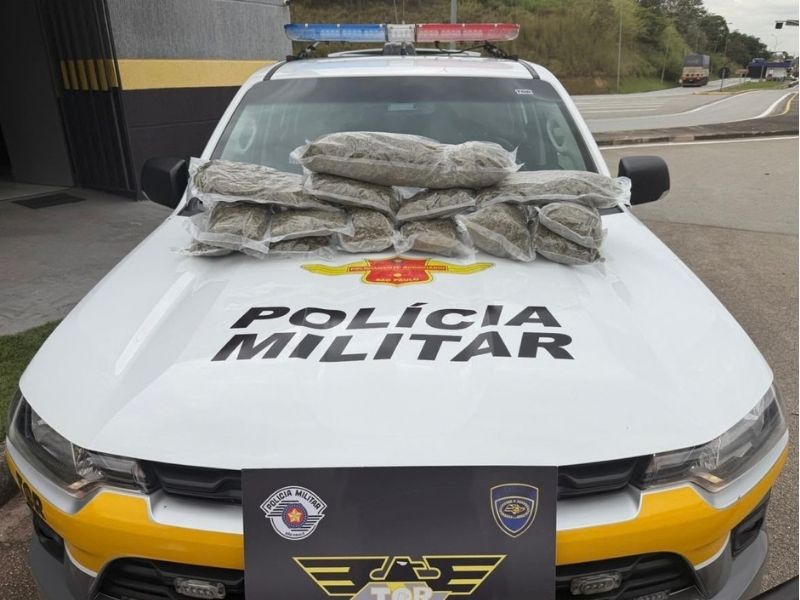 Mulher é presa com mais de 8 kg de drogas em ônibus, em Itu